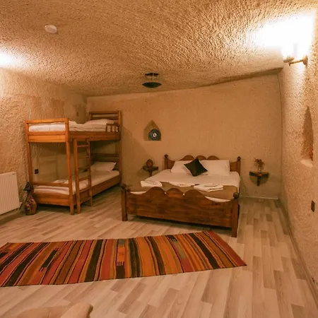 Проживання в сім'ї Mia Cappadocia Cave