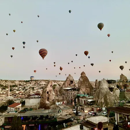 Проживання в сім'ї Mia Cappadocia Cave
