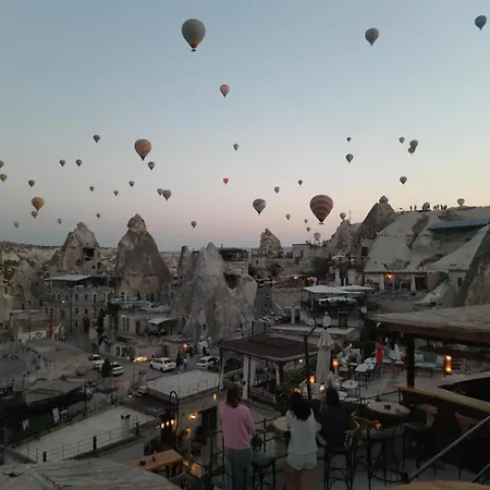 Mia Cappadocia Cave Hotel 2*