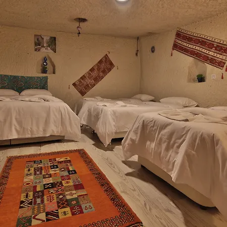 Mia Cappadocia Cave 3* ギョレメ