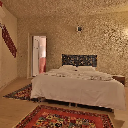 Mia Cappadocia Cave Проживання в сім'ї *